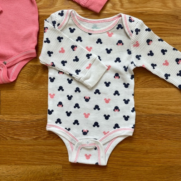 3 Disney Baby Thermal Onesie Bodysuit 6 Months - Picture 6 of 8